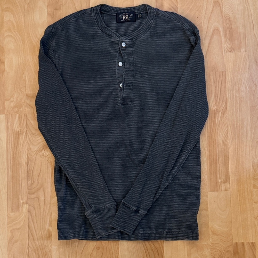 RRL Waffle Knit Henley in Faded Black